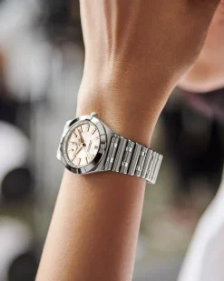 Outlet Chronomat 32 mm hvit perlemor og diamanter Klokker Med Diamanter | Til Henne
