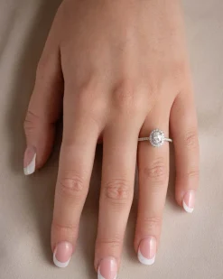 Sale Bridal Eternity diamantring i hvitt gull oval 0,75 ct Ringer