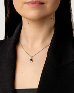 Clearance Diamantanheng i hvitt gull med safir 0,28 ct. Halssmykker