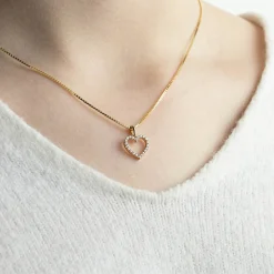 Hot Diamanthjerte i gult gull 0,15 ct Halssmykker