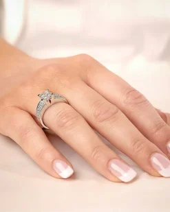 Clearance Eksklusiv diamantring 1,00 ct Ringer