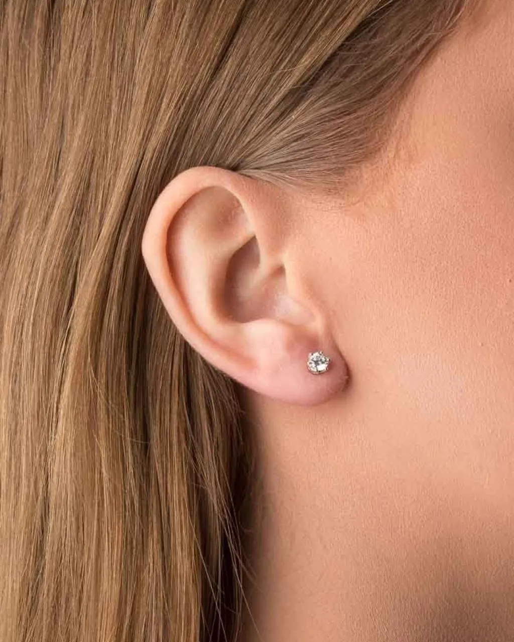 New Elegance diamantørepynt 0,60 ct gult gull Ørepynt