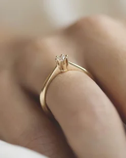 Online Elegance diamantring 0,10 ct gult gull Ringer