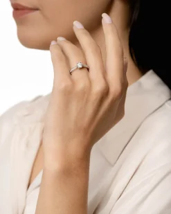Online Elegance Exclusive diamantring 0,70 ct Ringer