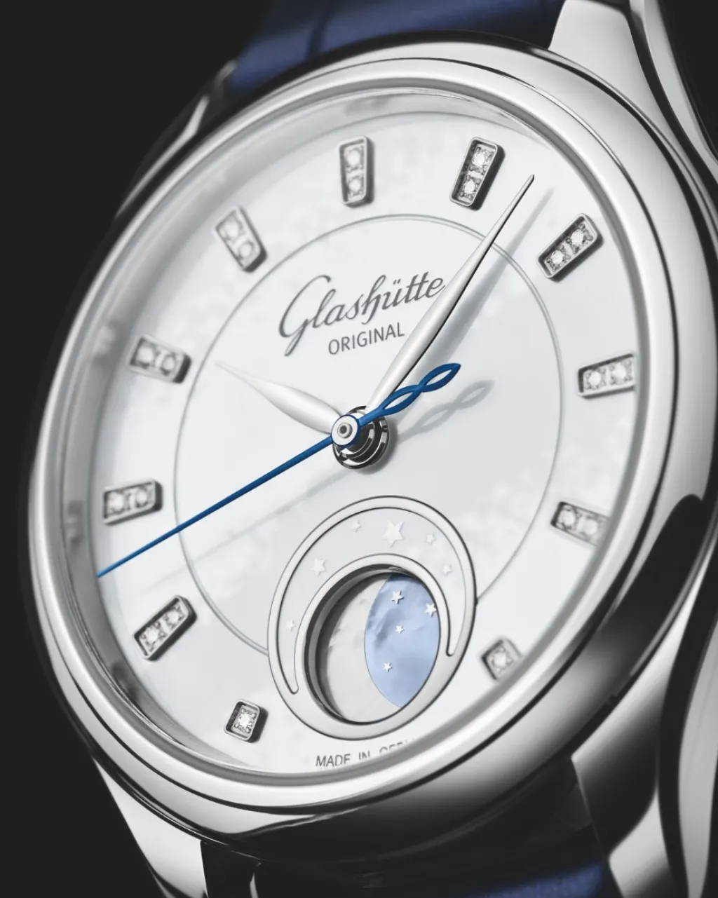 Outlet Glashütte Serenade Luna med perlemor 32,5 mm Til Henne