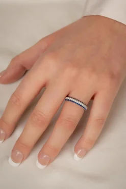 Outlet Hvitt gull ring med safir og diamanter Ringer