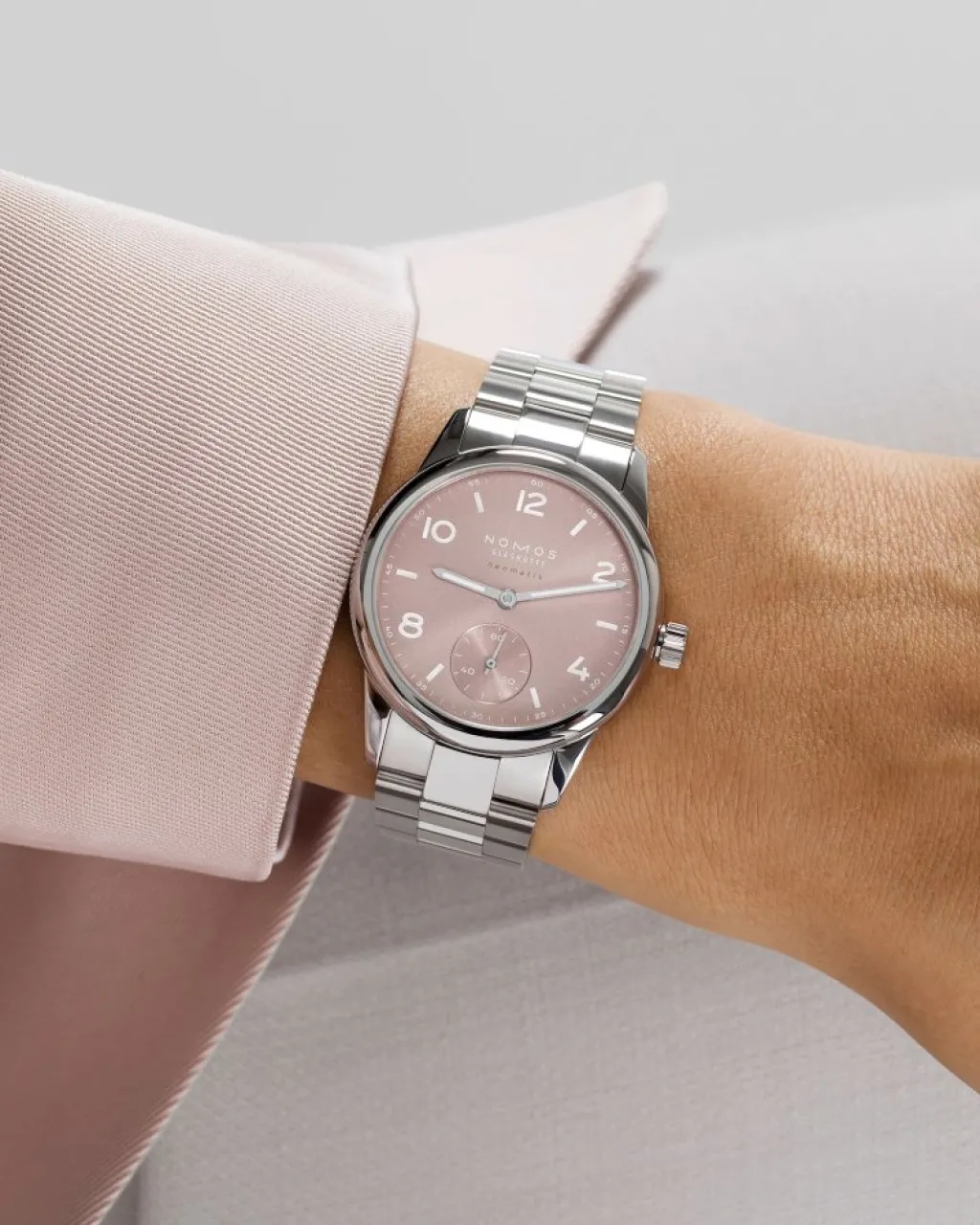 Clearance Nomos Club Sport neomatik rosé 34 mm Til Henne