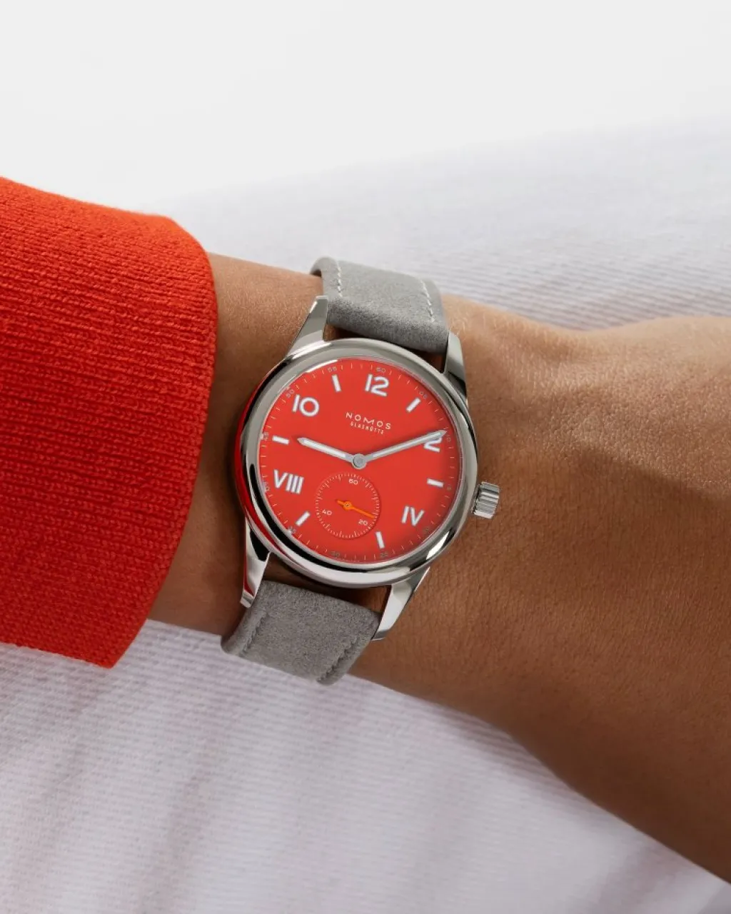 Sale NOMOS Glashütte Club Campus nonstop rød 36 mm Til Henne | Til Han