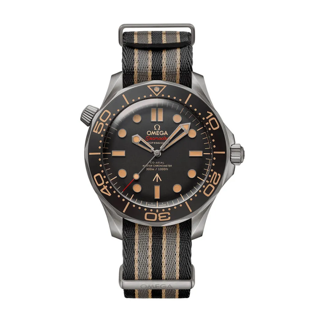 Clearance Seamaster Diver 007 Edition NATO-rem 42 mm Dykkerklokker | Til Han