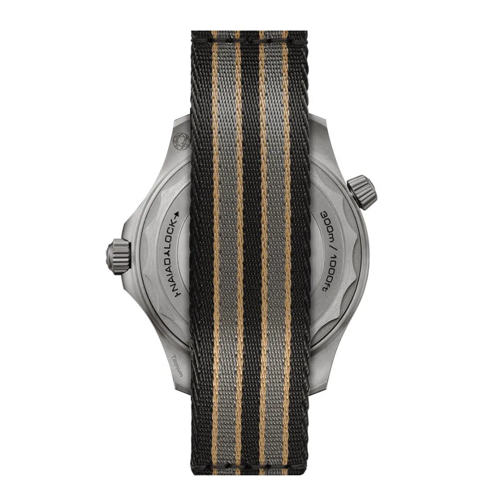 Clearance Seamaster Diver 007 Edition NATO-rem 42 mm Dykkerklokker | Til Han