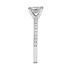 New Ovalslipt diamantring i hvitt gull 0,68 ct Ringer