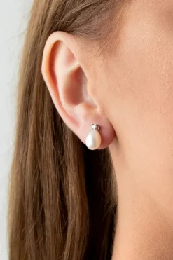 New Perleørepynt med diamanter i hvitt gull Ørepynt