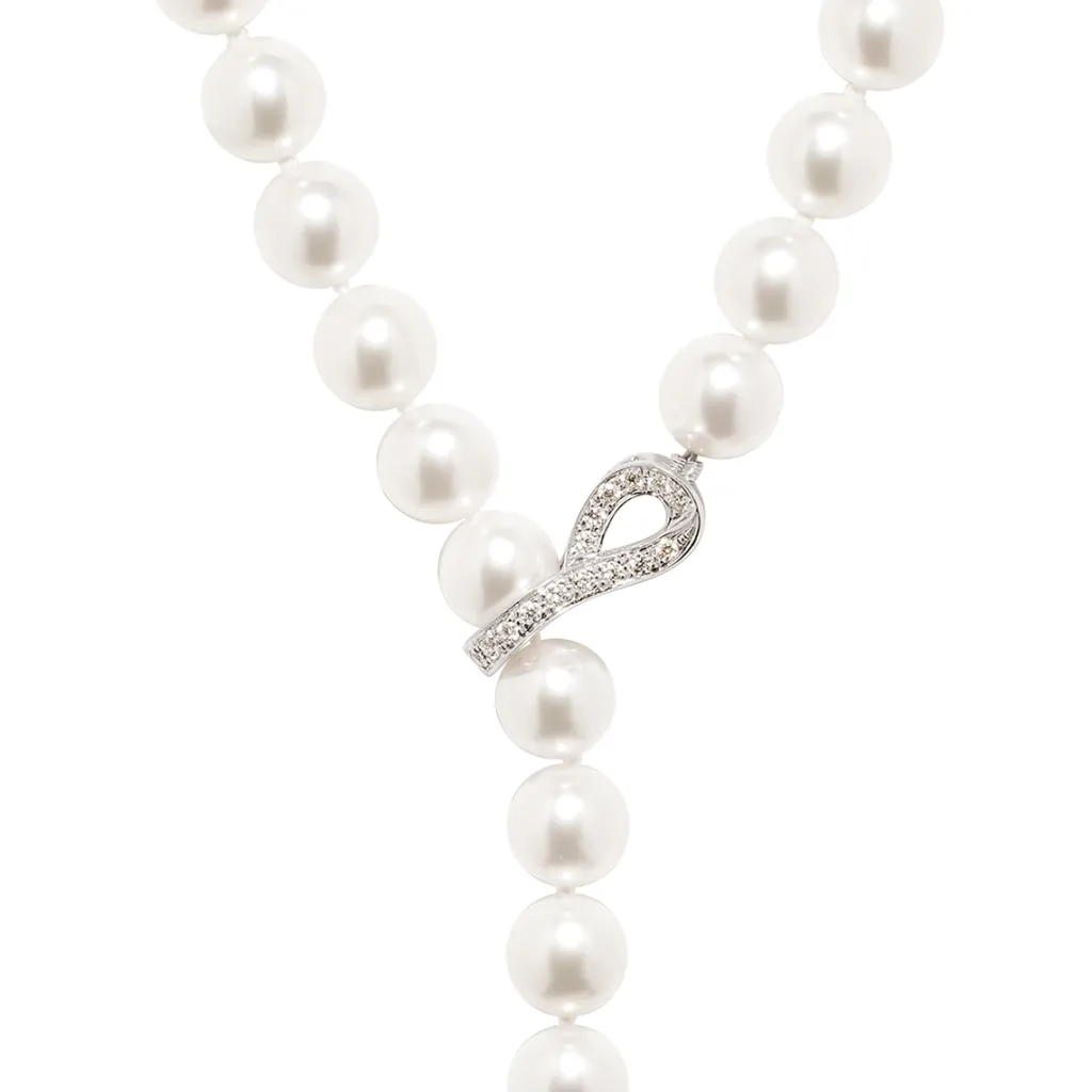Discount Perlesmykke i hvitt gull med diamantdetaljer 0,38 ct Halssmykker