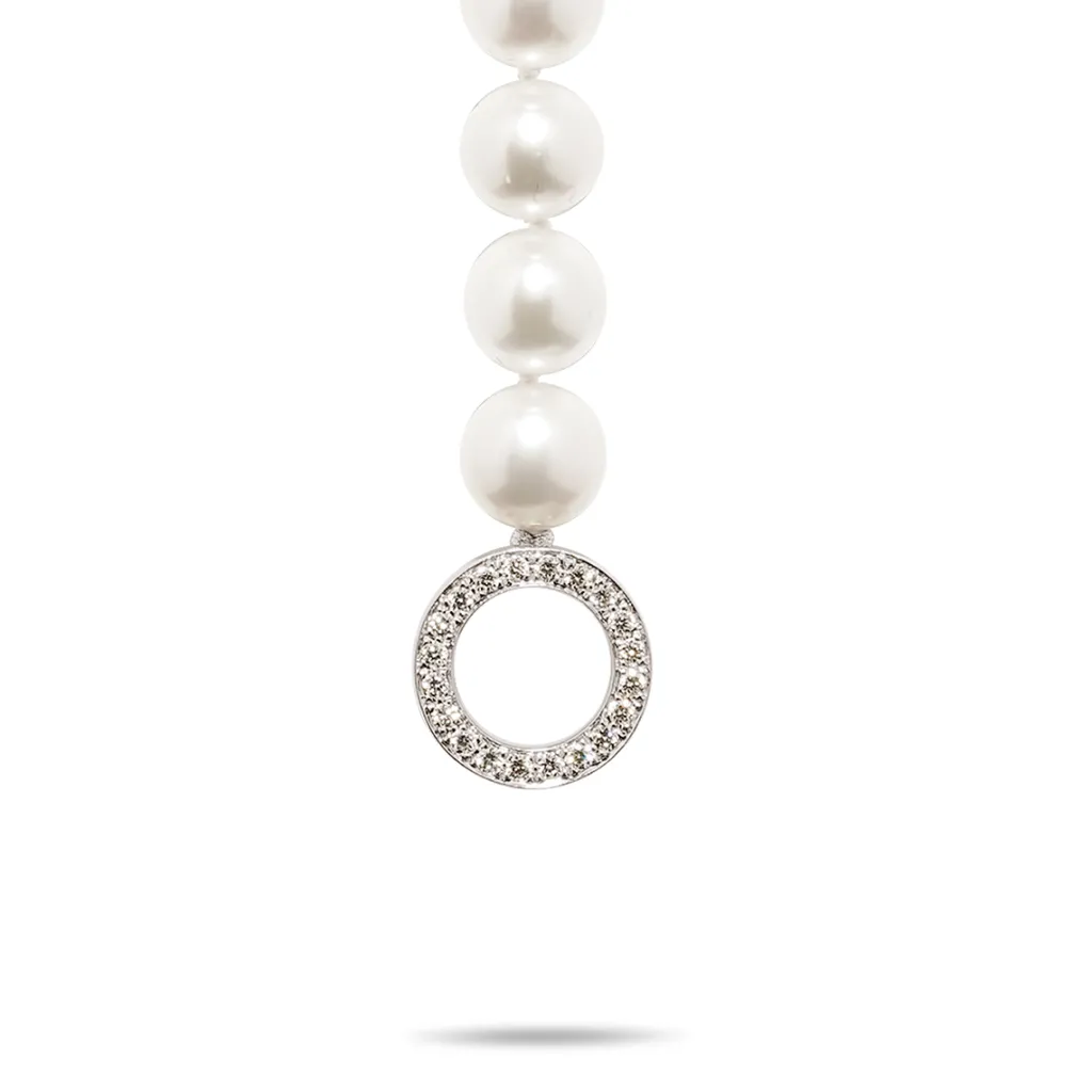 Discount Perlesmykke i hvitt gull med diamantdetaljer 0,38 ct Halssmykker