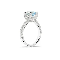 Outlet Ring i hvitt gull med akvamarin og diamanter 1,15 ct Ringer