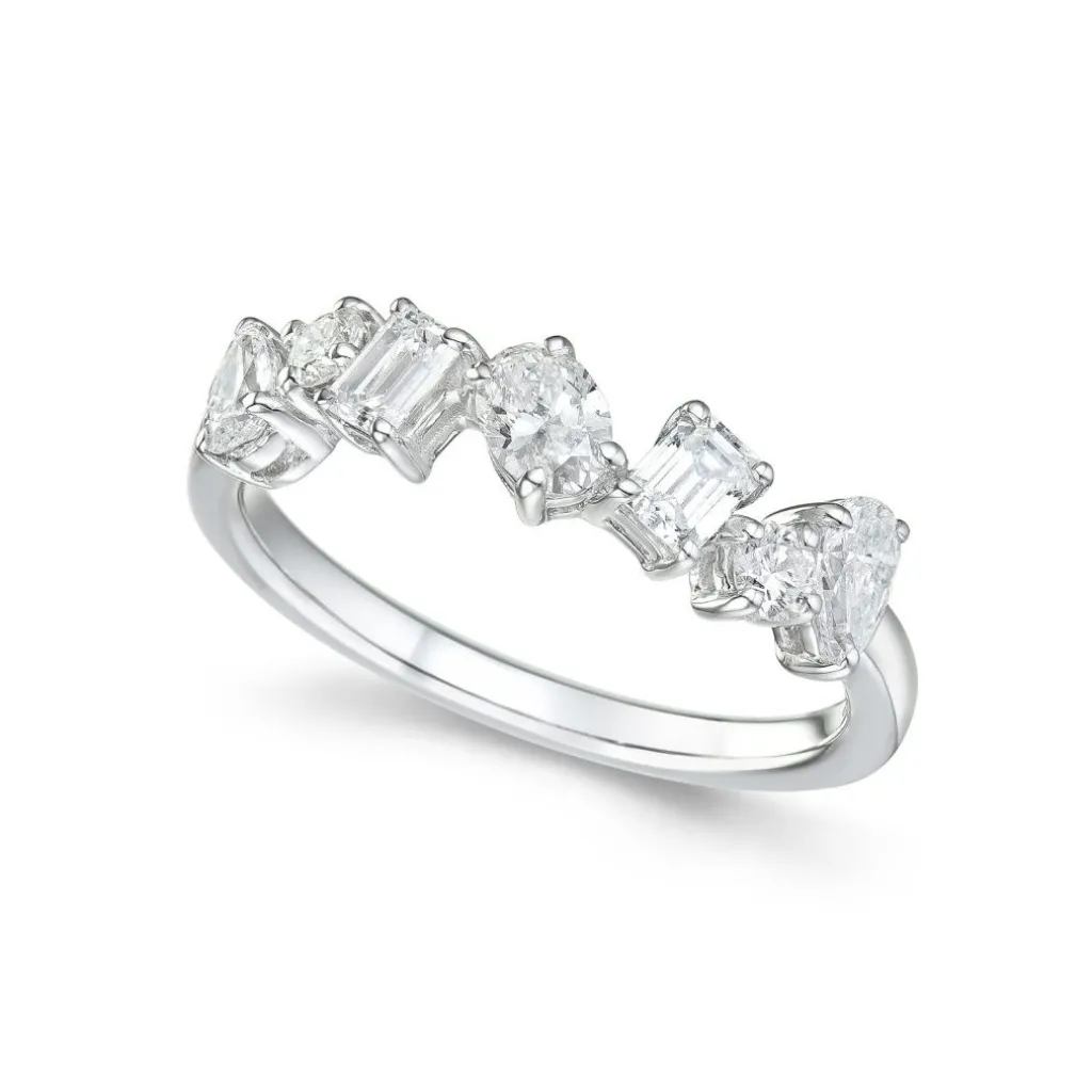 Sale Ring i hvitt gull med asymmetriske diamanter 0,97 ct Ringer