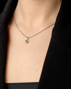 Sale Rosettanheng med smaragd og diamanter 0,10 ct Halssmykker