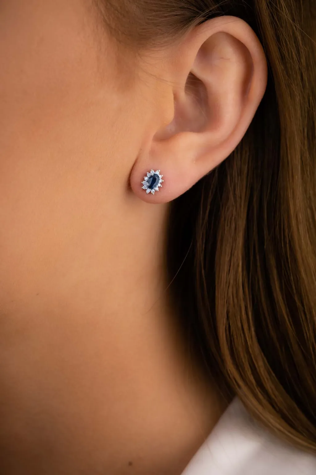Discount Rosettørepynt 0,19ct med safir Ørepynt