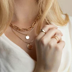 Hot Signet ring i gult gull med diamanter Ringer