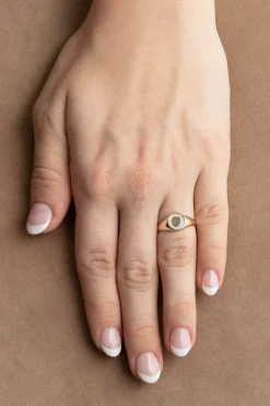 Hot Signet ring i gult gull med diamanter Ringer