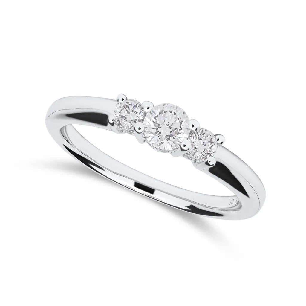 Hot 3-stens diamantring 0,33ct Ringer