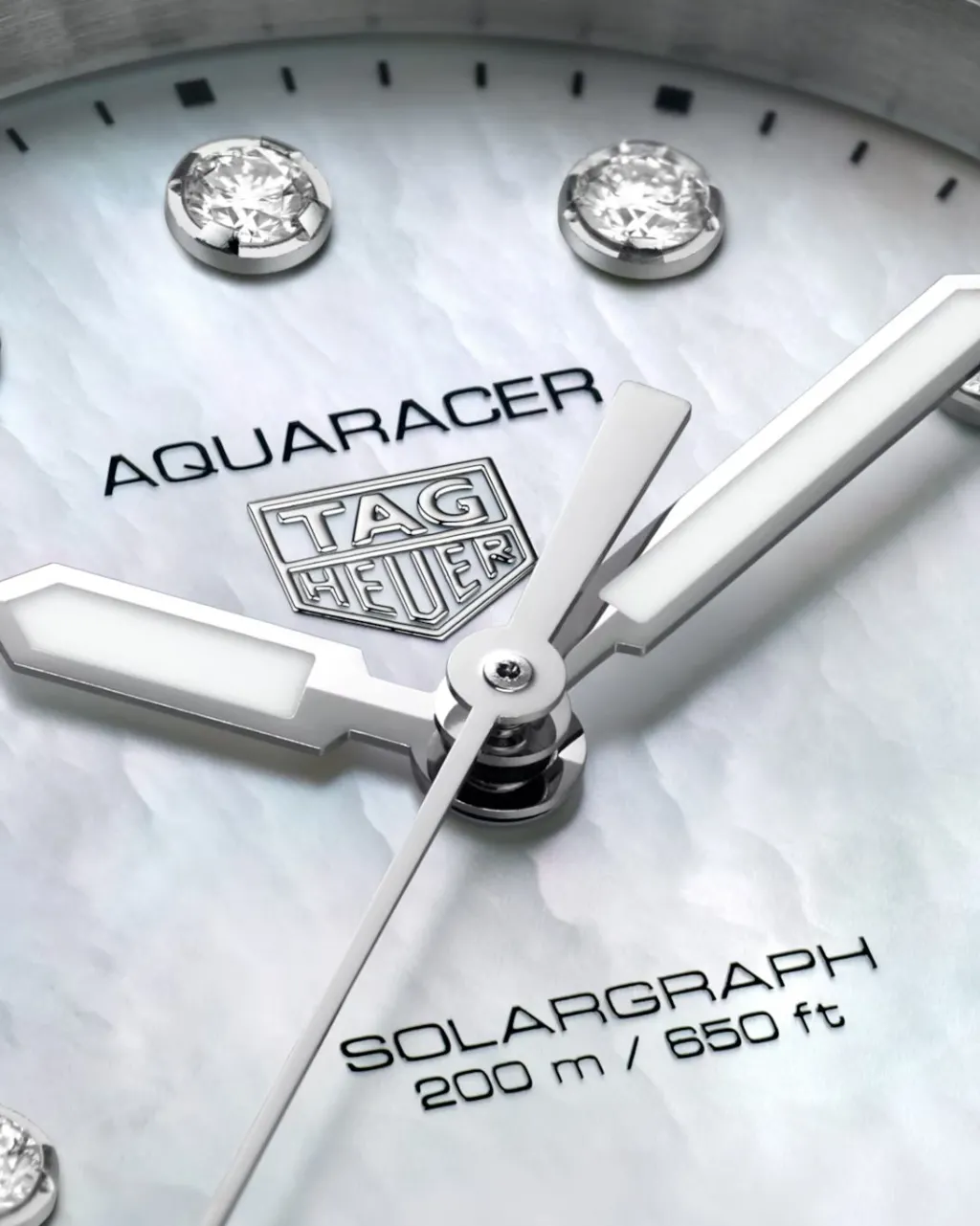 New Aquaracer Professional 200 Solargraph med perlemor og diamanter 34 mm Klokker Med Diamanter | Til Henne