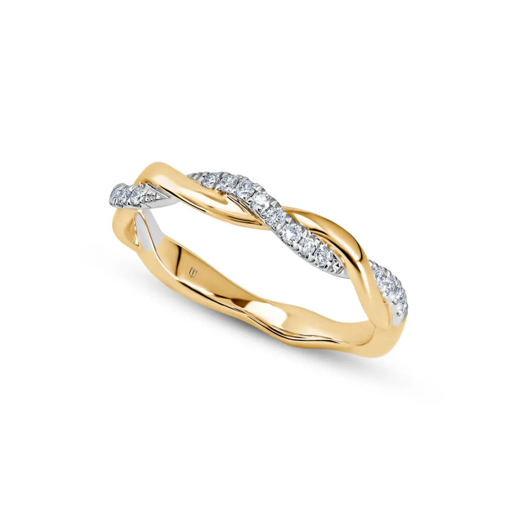 Sale Tvunnet diamantring 0,15 ct Ringer